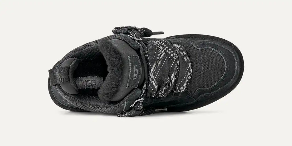 UGG Lowmel  Black color