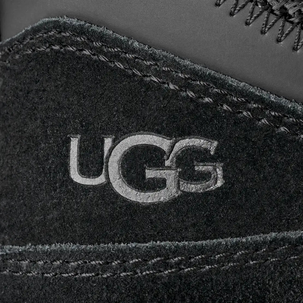 UGG Lowmel  Black color