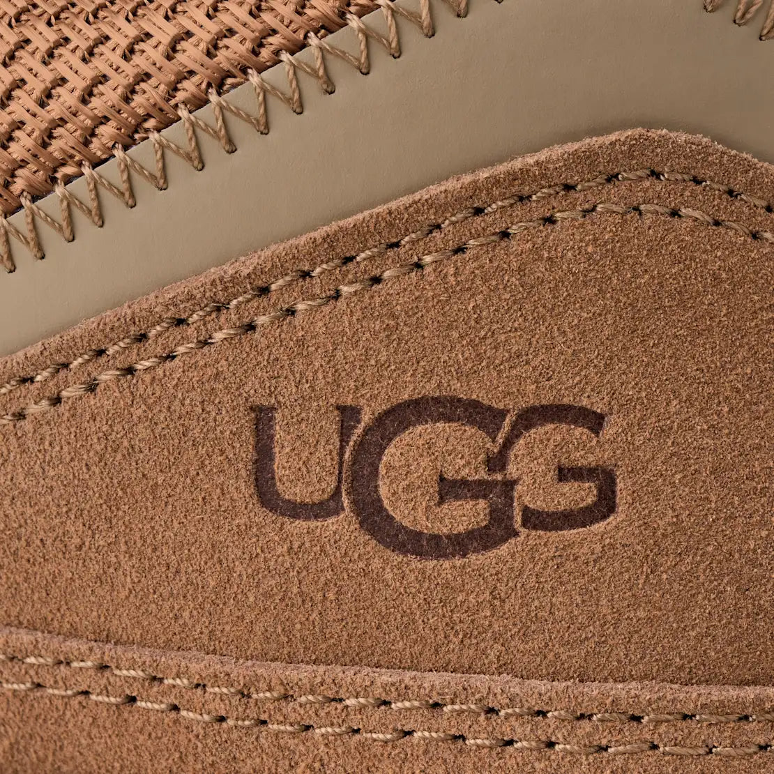 UGG Lowmel Chestnut color